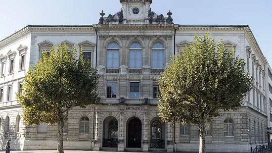 Das Amtsgericht Bucheggberg-Wasseramt in Solothurn verhandelt eine Bluttat: Eine Mutter erstach Anfang 2021 ihre beiden kleinen Töchter mit einem Küchenmesser. (Archivbild)