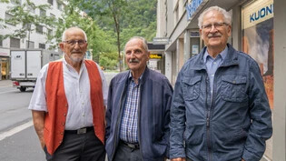 Mitglieder der ersten Stunde: Toni Thomann, Peter Hertner und Hans Finschi (von links) sind seit 1973 beim Bündner Jodler­verband.