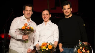 Die Glarner Olympioniken Martin Rios, Lydia Hiernickel und Patrick Küng (von links) erhalten eine spezielle Ehrung.