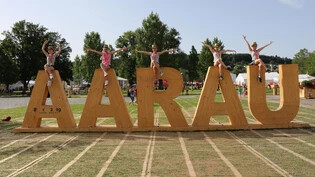 Die Gymnastinnen der RG Glarnerland präsentieren sich am Eidgenössischen Turnfest in Bestform.