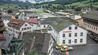Die Gemeinde Glarus hat für das Areal der «Kartoni» und der Unteren Allmeind in Ennetbühls grosse Pläne.