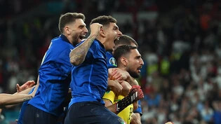 Die Italiener jubeln nach dramatischem Penaltyschiessen